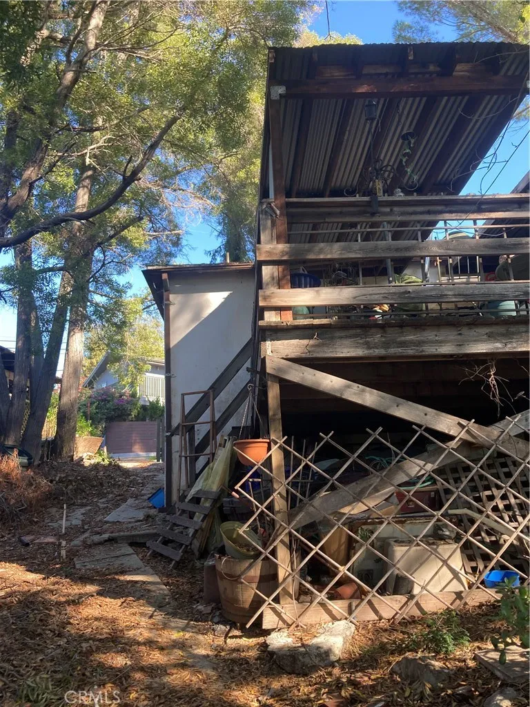 3633 Lavell Drive, Los Angeles, California 90065 home-pic-22